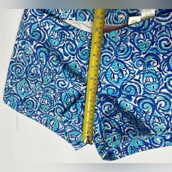 Lilly Pulitzer WOMENS  Shorts Flat Front Side Zip Size 2 Navy White Swirl - Picture 4 of 11